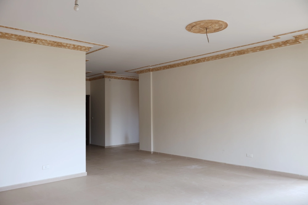 FRONTLINEREALTY_030-3